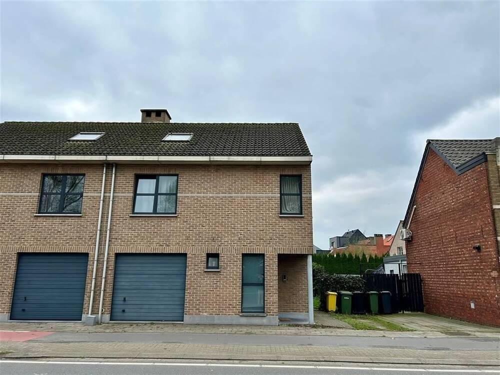 Huis te  koop in Kapellen 2950 415000.00€ 4 slaapkamers 202.00m² - Zoekertje 313289