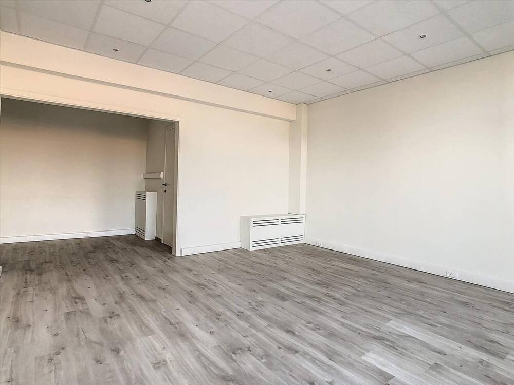 Handelszaak te  in Essen 2910 625.00€  slaapkamers 0.00m² - Zoekertje 325273