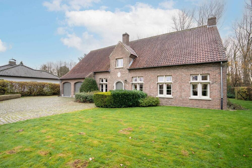 Huis te  koop in Duffel 2570 769000.00€ 4 slaapkamers 365.00m² - Zoekertje 329851