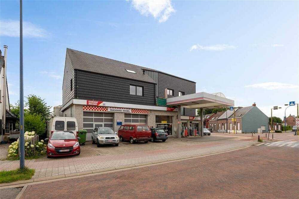 Huis te  koop in Kontich 2550 995000.00€ 5 slaapkamers 619.00m² - Zoekertje 350219