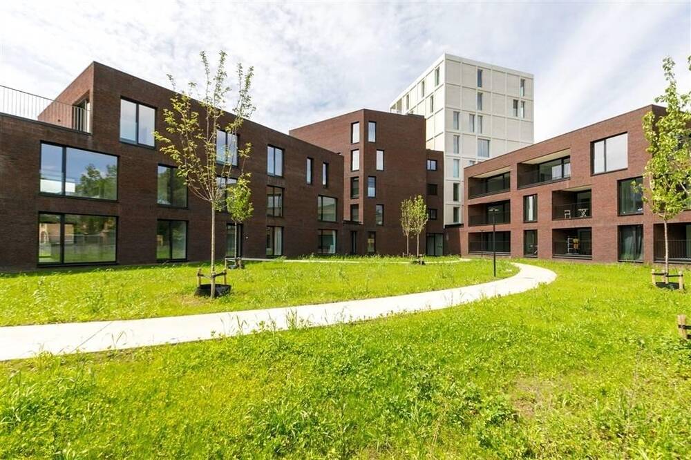 Appartement te  huur in Herentals 2200 990.00€ 2 slaapkamers 109.00m² - Zoekertje 360338